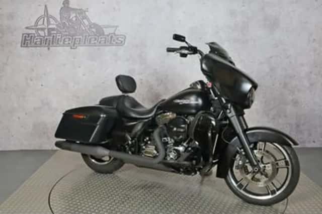Harley-Davidson Street Glide (2014) thumbnail 2