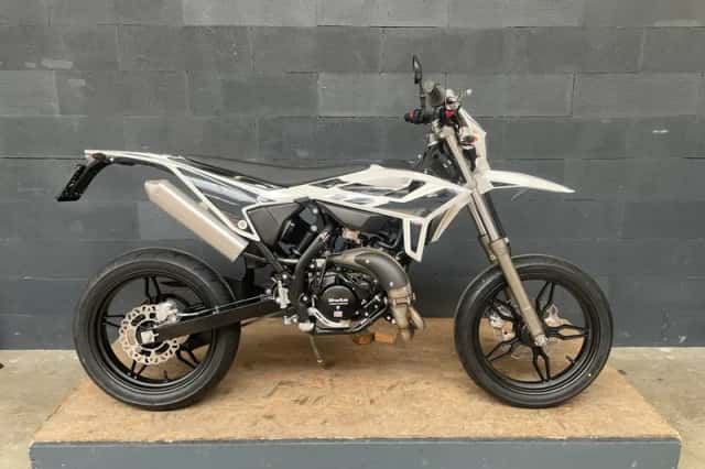 Beta RR50 2T Motard Wit 50 Motard (2026) thumbnail 1