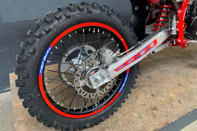 Beta RR50 2T Enduro Race 50 Enduro Race (2026) thumbnail 6