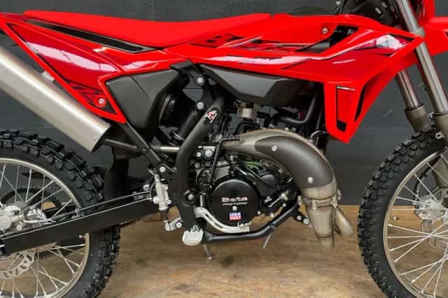 Beta RR50 2T Enduro Rood 50 Enduro (2026) thumbnail 5