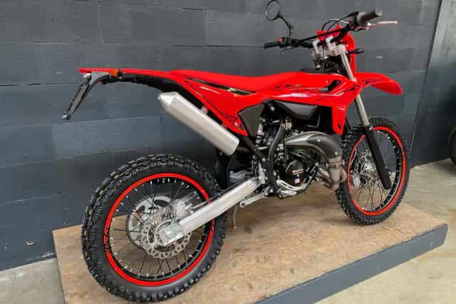 Beta RR50 2T Enduro Sport Rood 50 Enduro Sport (2026) thumbnail 2