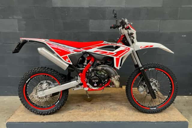 Beta RR50 2T Enduro Sport Wit 50 Enduro Sport (2025) thumbnail 1