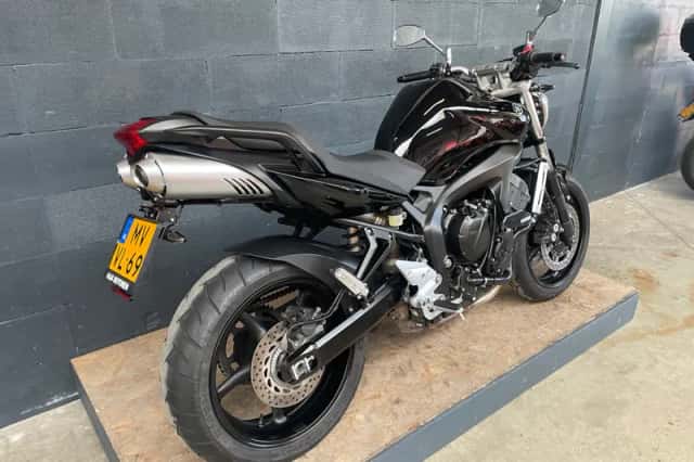 Yamaha FZ 6N (2009) thumbnail 2