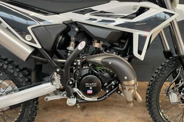 Beta RR50 2T Enduro Sport Wit 50 Enduro Sport (2026) thumbnail 5