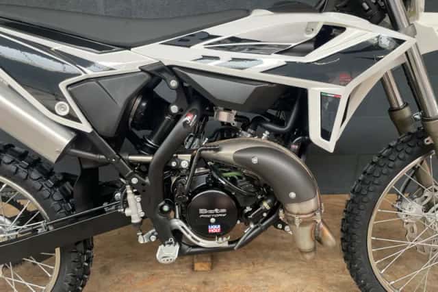Beta RR50 2T Enduro Wit 50 Enduro (2026) thumbnail 5