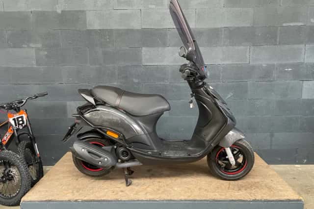 Piaggio Zip 4t 25kmh Snor 4 Takt (2023) thumbnail 1
