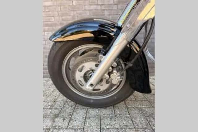 Kawasaki VN1600 Classic Tourer (2006) thumbnail 2