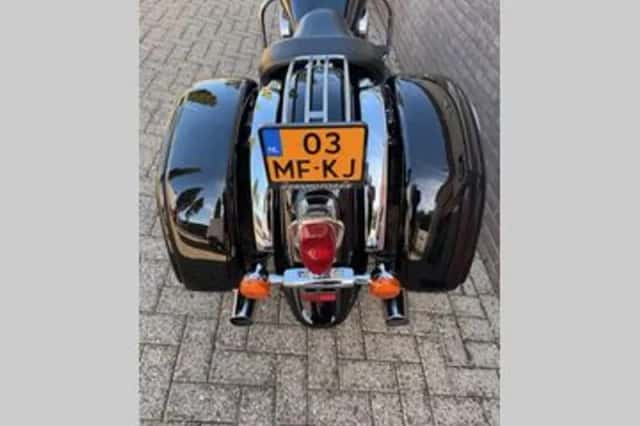 Kawasaki VN1600 Classic Tourer (2006) thumbnail 6