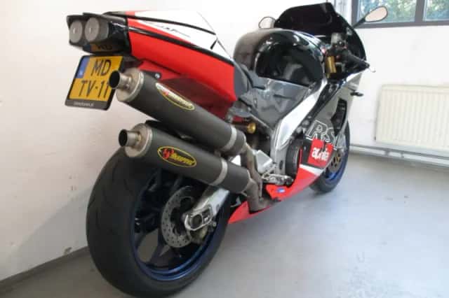 RSV Mille R Factory (2001) thumbnail 3
