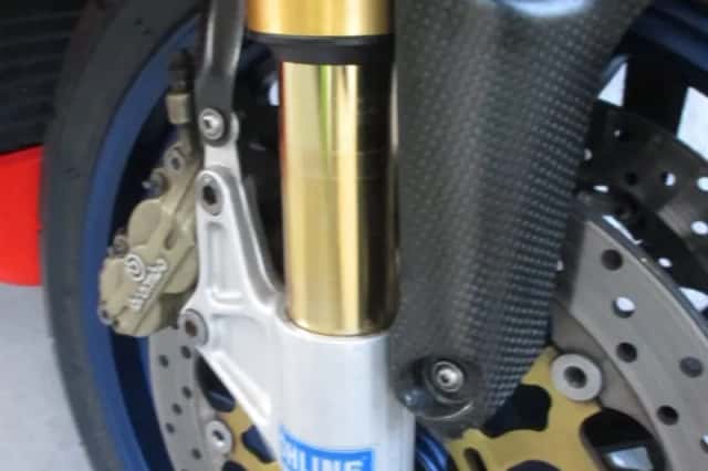 RSV Mille R Factory (2001) thumbnail 6