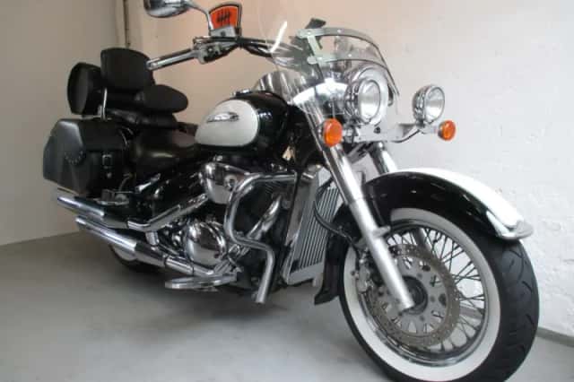 Suzuki VL800 Volusia (2001) thumbnail 2