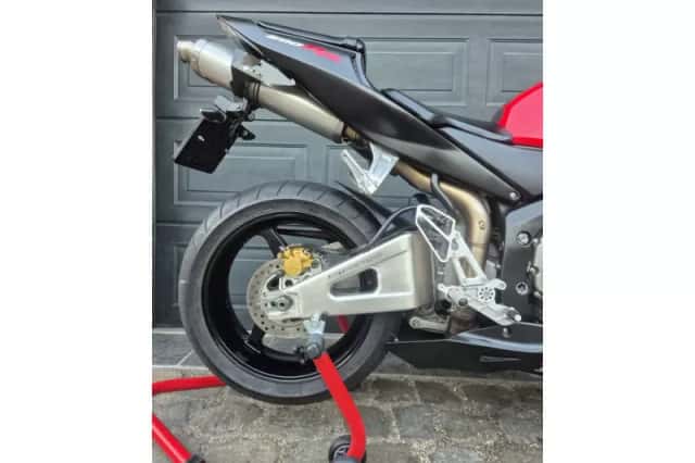 Honda CBR600RR (2004) thumbnail 4