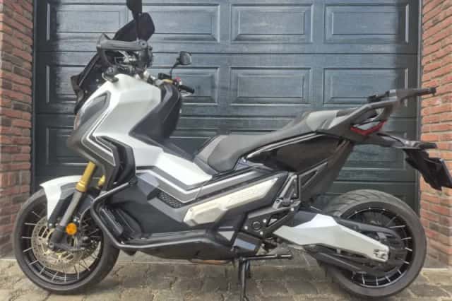 Honda X-ADV 750 (2019) thumbnail 6