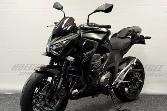 Kawasaki Z800 (2014) thumbnail 3