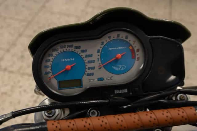 Buell Xb9sx (2005) thumbnail 6