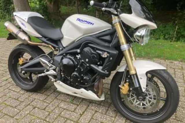 Triumph Street Triple 675 (2008) thumbnail 1