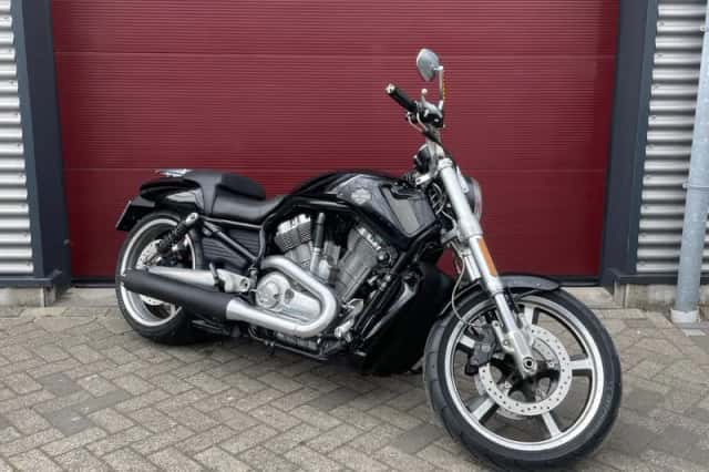 Harley-Davidson V-Rod Muscle (2012) thumbnail 1