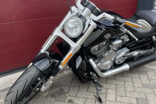 Harley-Davidson V-Rod Muscle (2012) thumbnail 6