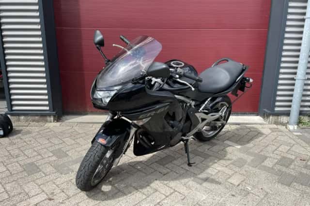 Kawasaki Er-6f (2008) thumbnail 2
