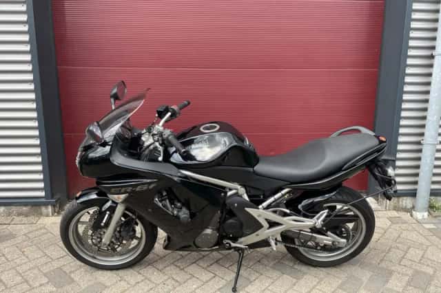 Kawasaki Er-6f (2008) thumbnail 4