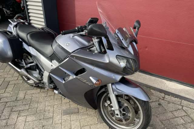 Yamaha FJR1300 (2005) thumbnail 5