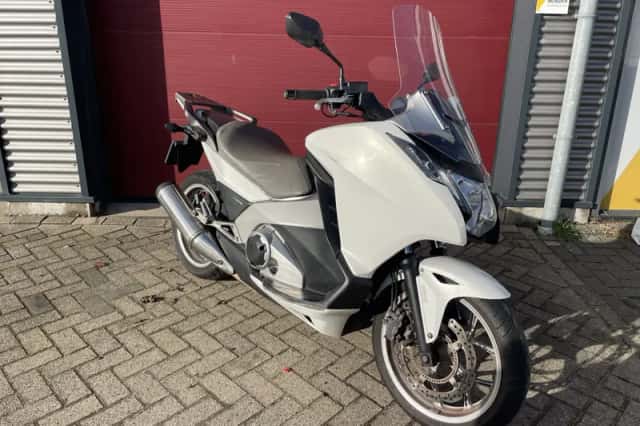 Honda NC 700D Integra (2012) thumbnail 1