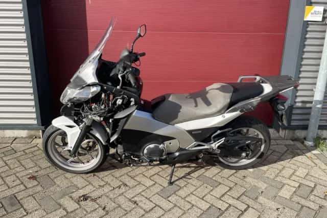 Honda NC 700D Integra (2012) thumbnail 3