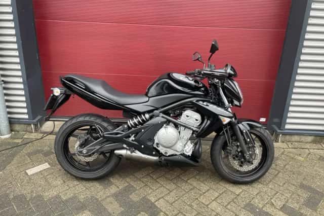 Kawasaki ER-6n (2008) thumbnail 3