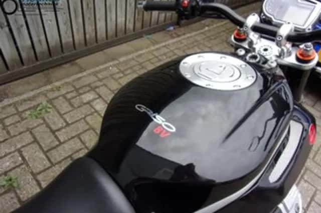 Moto Guzzi Griso 1200 8V (2010) thumbnail 4