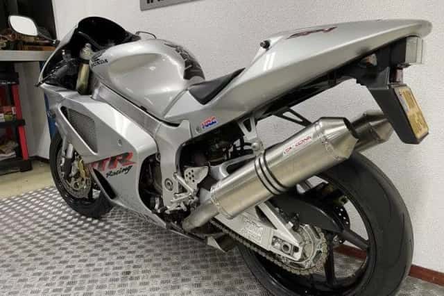Honda VTR 1000 SP 1 (2000) thumbnail 4