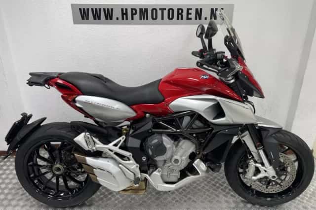 MV Agusta Stradale (2016) thumbnail 2