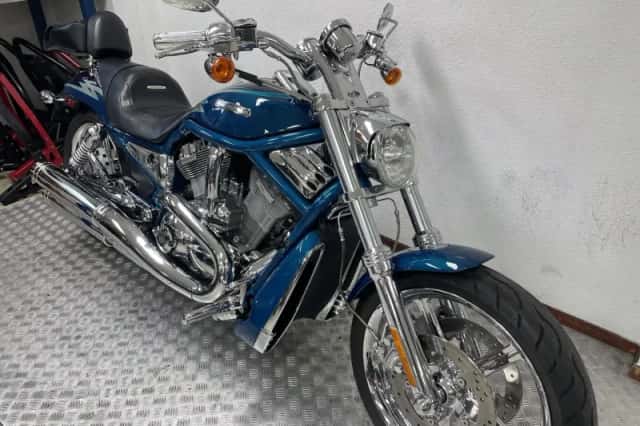 Harley-Davidson V-Rod (2005) thumbnail 5