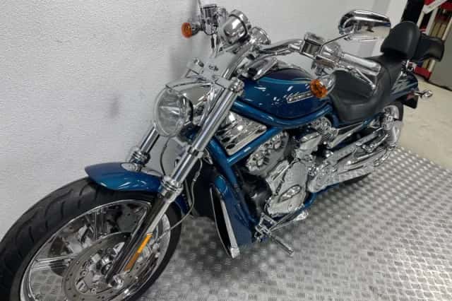 Harley-Davidson V-Rod (2005) thumbnail 6