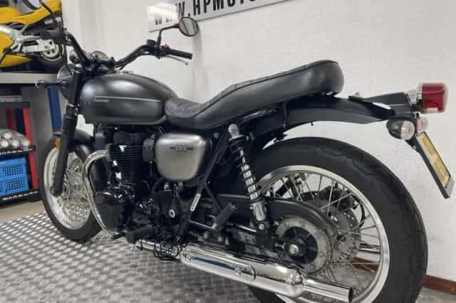 Kawasaki W 800 Street (2019) thumbnail 4