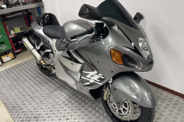 Suzuki GSX-R 1300 (2001) thumbnail 5
