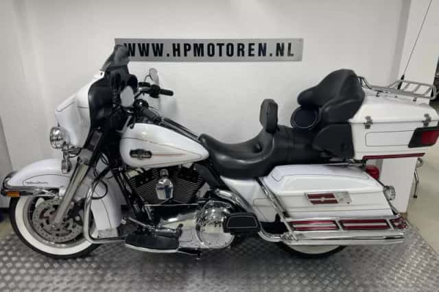 Harley-Davidson Electra Glide (2008) thumbnail 2