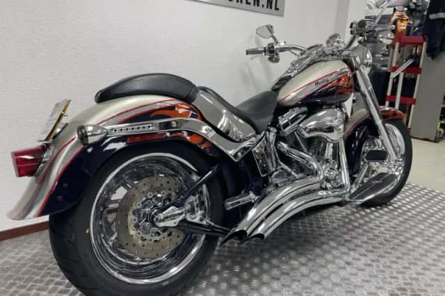 Harley-Davidson Fat Boy (2006) thumbnail 3