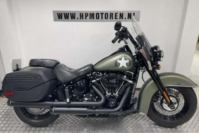 Harley-Davidson Heritage Softail (2018) thumbnail 1