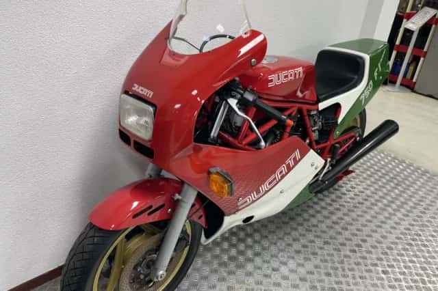 Ducati F1 750 DESMO TRICOLORE (1987) thumbnail 4
