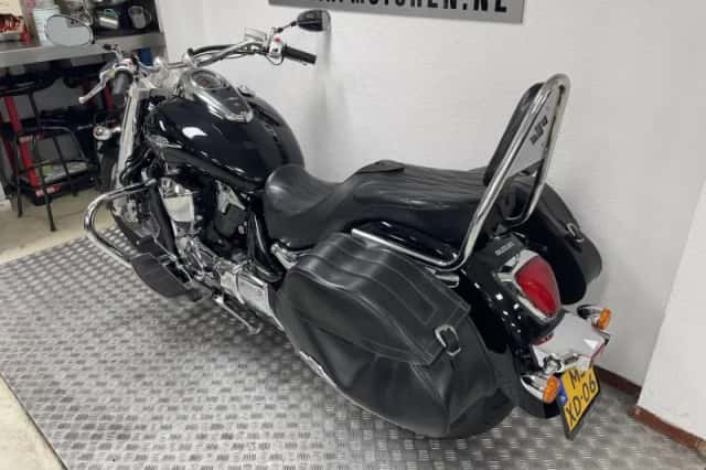 Suzuki VZR 1800 (2008) thumbnail 5