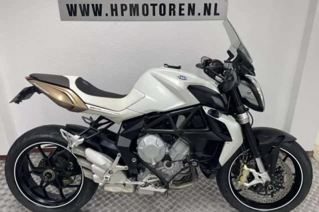 MV Agusta Brutale 675 (2014) thumbnail 1