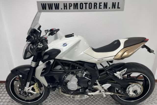 MV Agusta Brutale 675 (2014) thumbnail 2