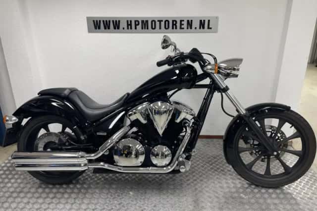 Honda VT1300CX (2013) thumbnail 1