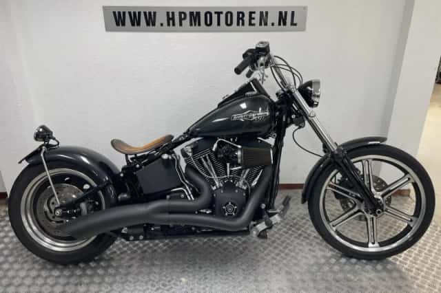 Harley-Davidson Night Train (2006) thumbnail 1