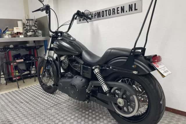 Harley-Davidson Dyna Street BOB (2015) thumbnail 4