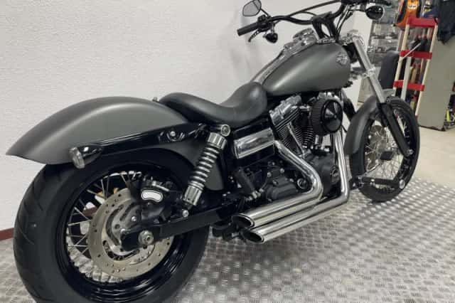 Harley-Davidson Dyna Wide Glide (2014) thumbnail 3