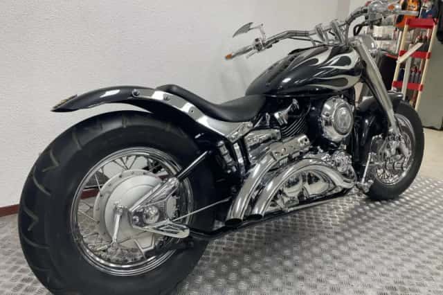 Yamaha XVS650 A (1999) thumbnail 3