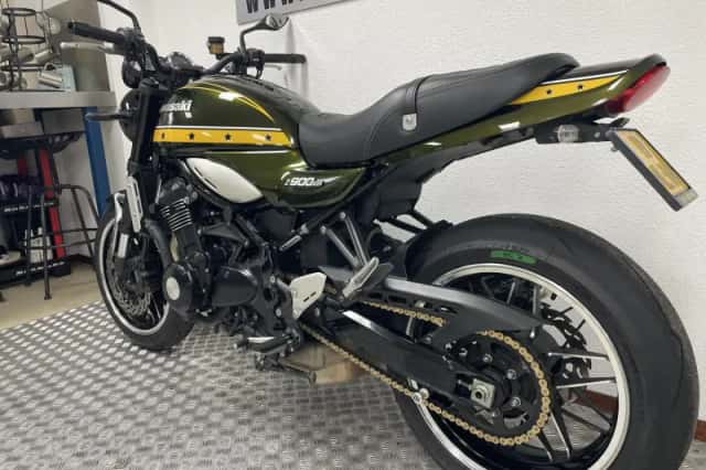Kawasaki Z900RS (2020) thumbnail 4