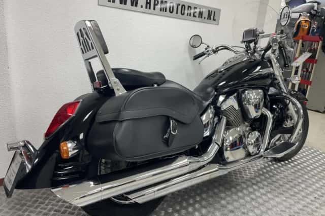 Honda VTX 1300 (2003) thumbnail 3