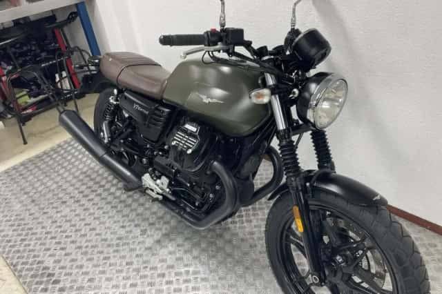 Moto Guzzi V7 Special (2019) thumbnail 5
